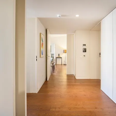 Timeout Market, 3 Quartos, Ac, Elevador Apartamento *
