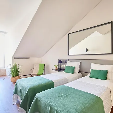 Timeout Market, 3 Quartos, Ac, Elevador Apartamento *