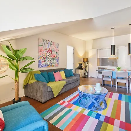 Timeout Market, 3 Quartos, Ac, Elevador Apartamento